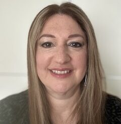 Karen Morton